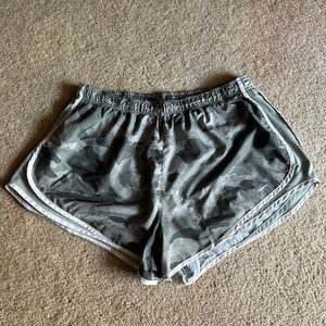 Womens Nike Tempo Shorts